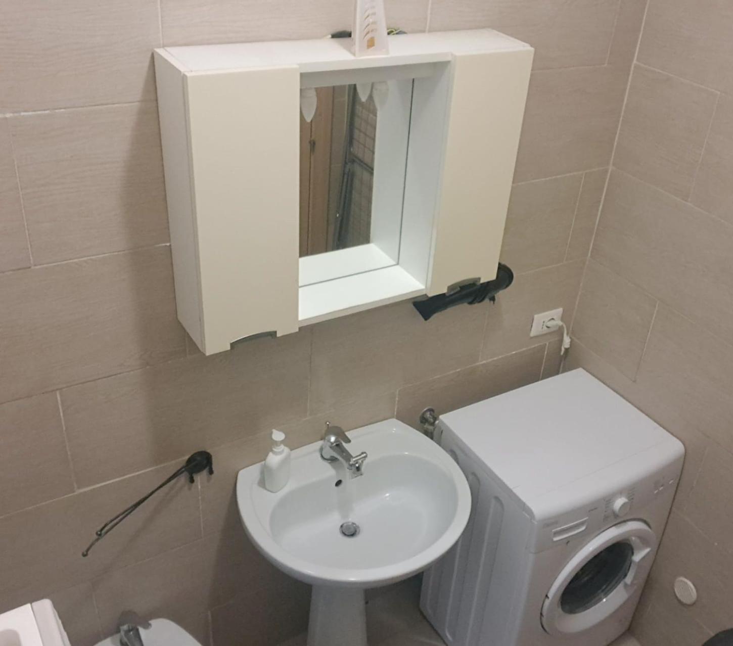 Dimoramadonnella Apartment Bari Luaran gambar